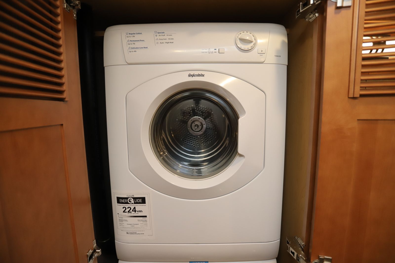 464891 p 1600
