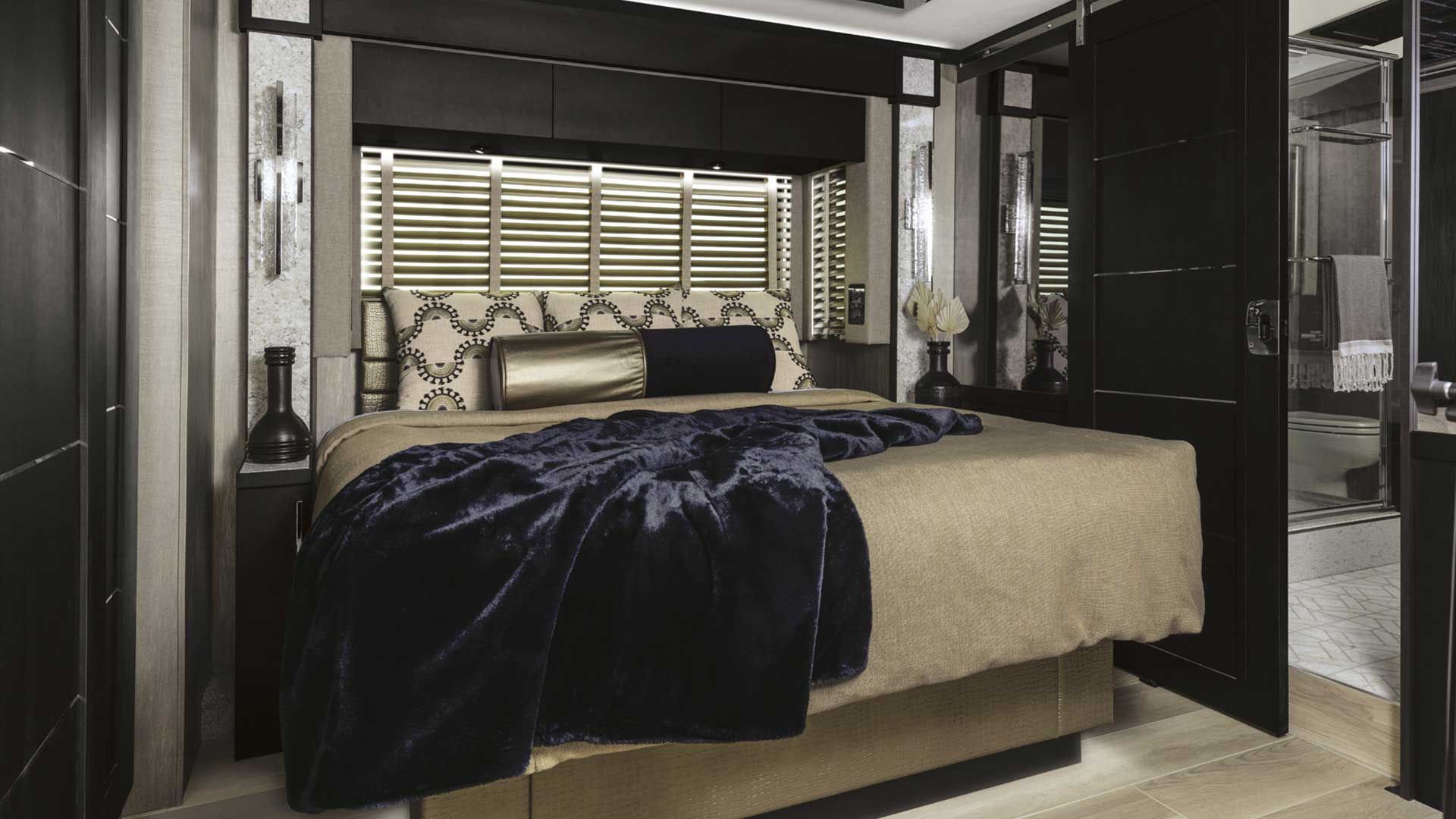 King Aire Bedroom