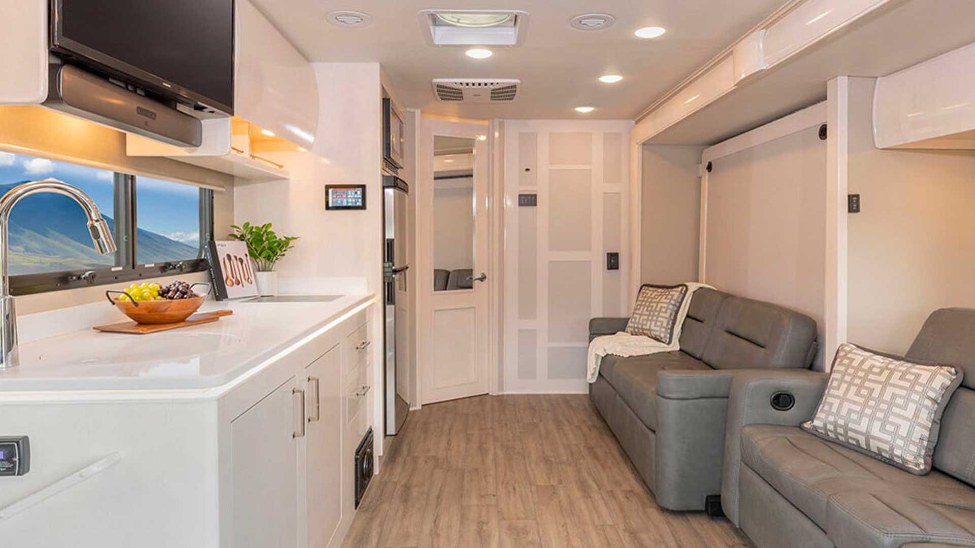 Vienna Front to Back