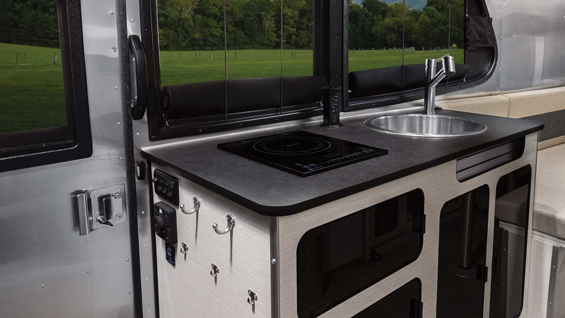 Basecamp Xe Galley