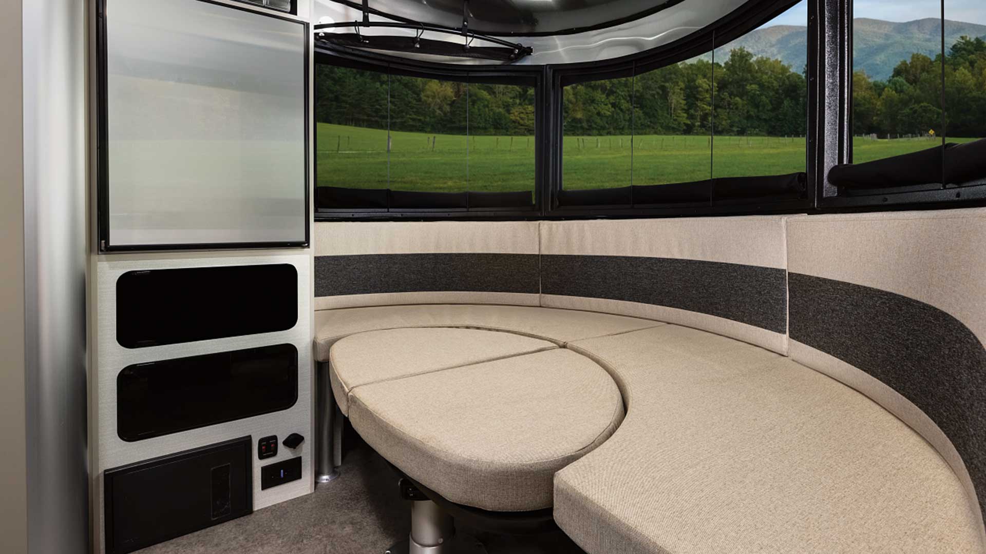 Basecamp Xe Seating