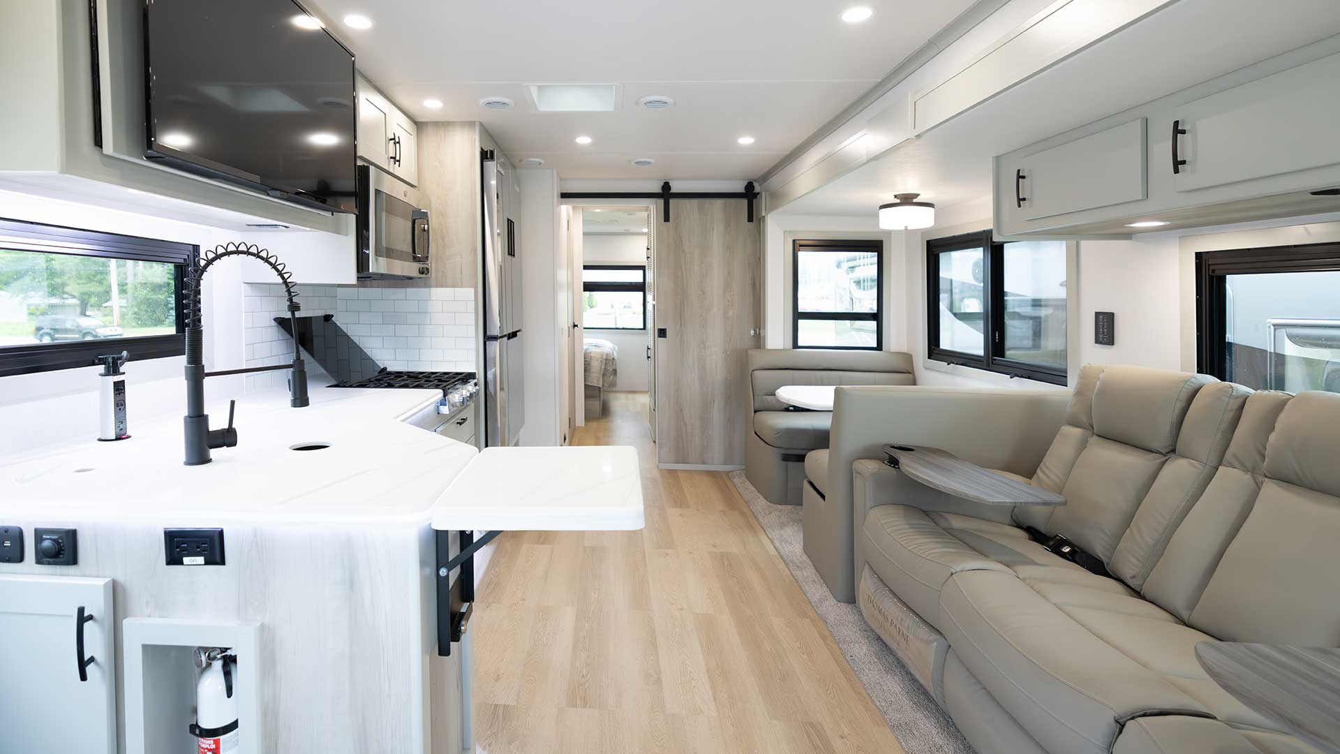 model gallery images 2026 europa f2b