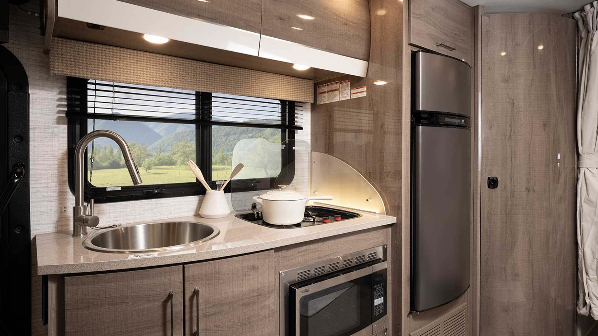 Melbourne Prestige Galley