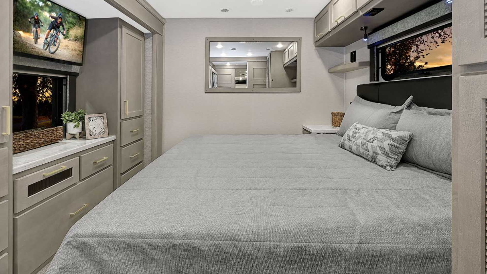Valencia Bed