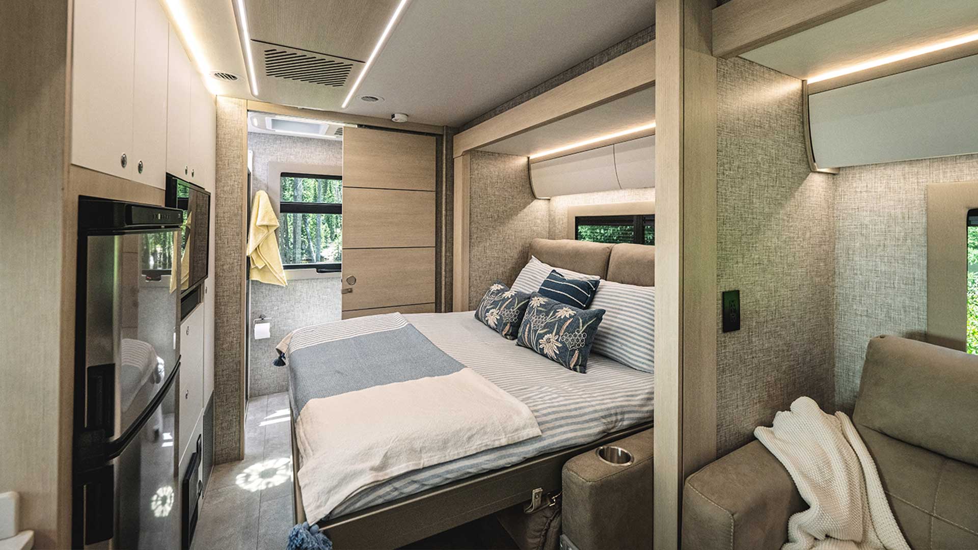 Wayfarer Bed