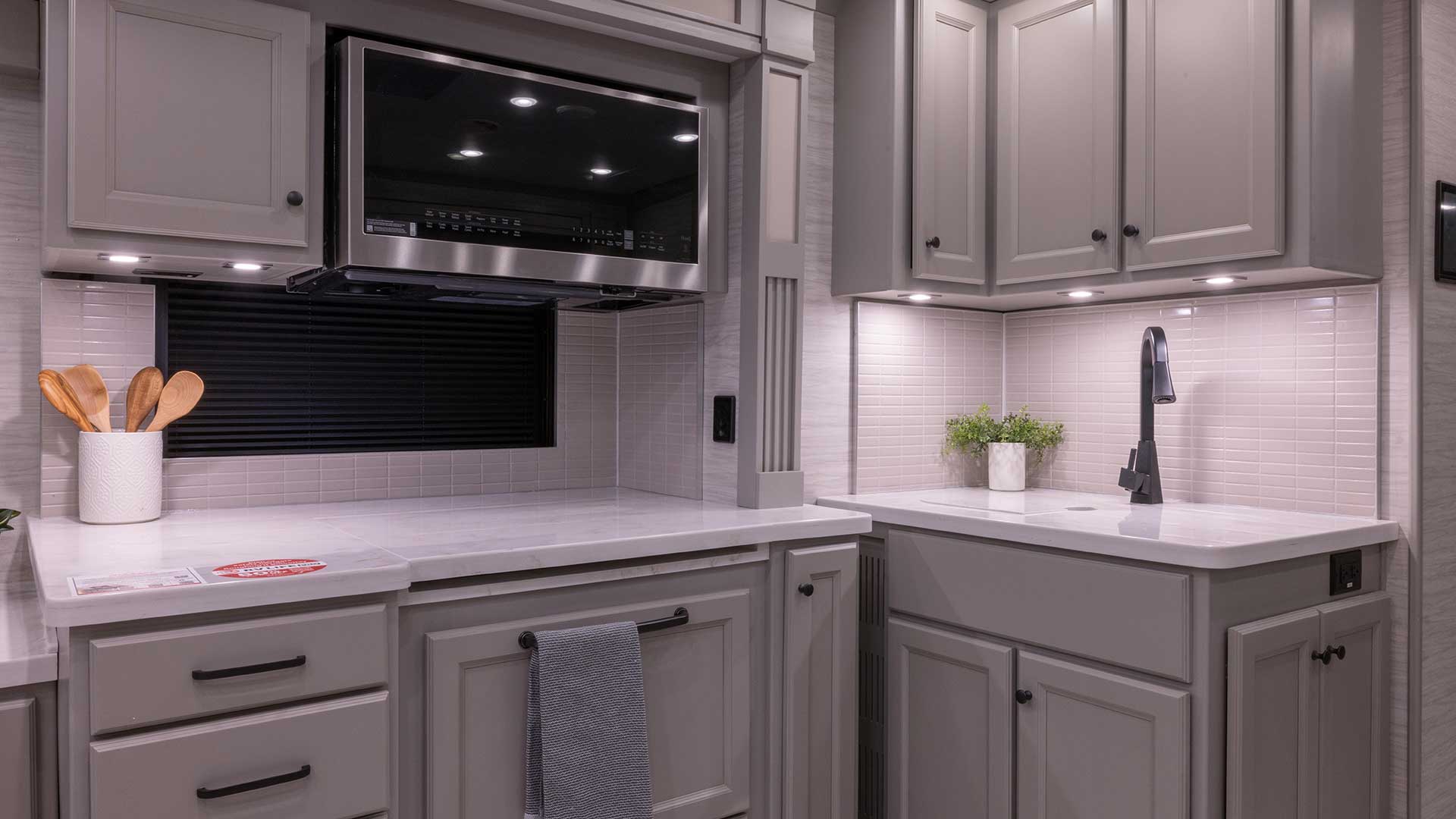 model gallery images 2027 bay kitchen