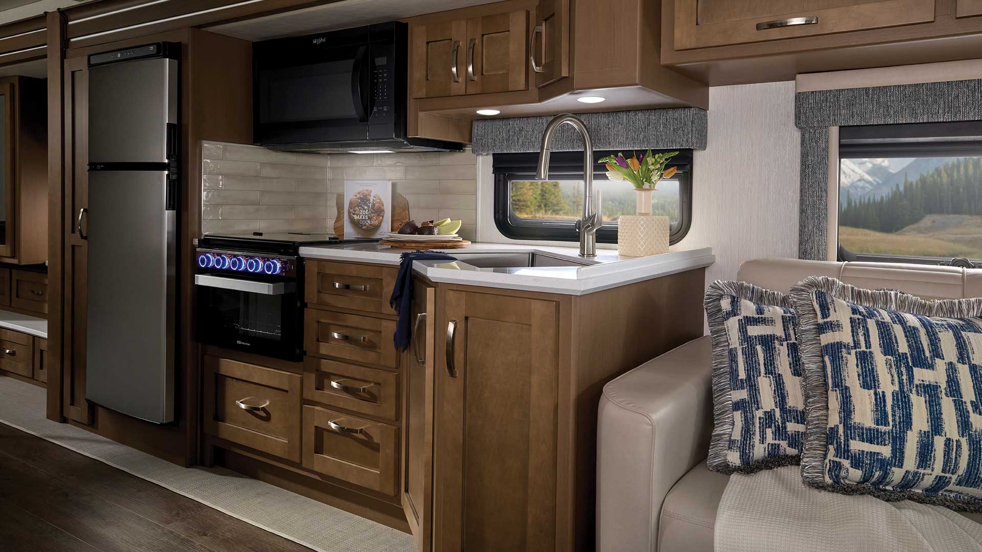 model gallery images 2027 bay star sport galley