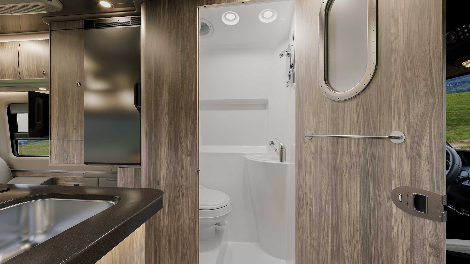 model gallery images 2027 interstate 19gt bath