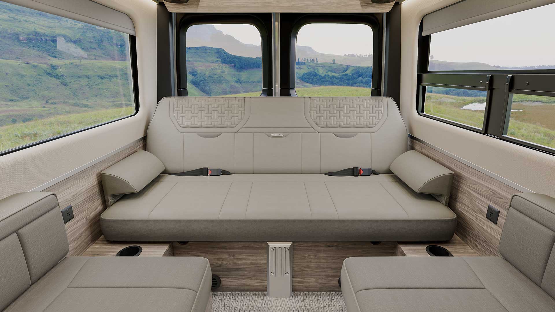 model gallery images 2027 interstate 19gt rear view
