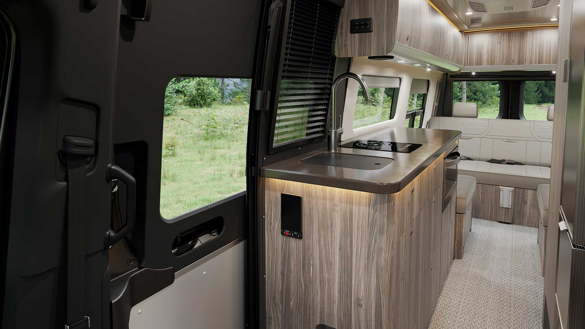model gallery images 2027 interstate 24gt galley