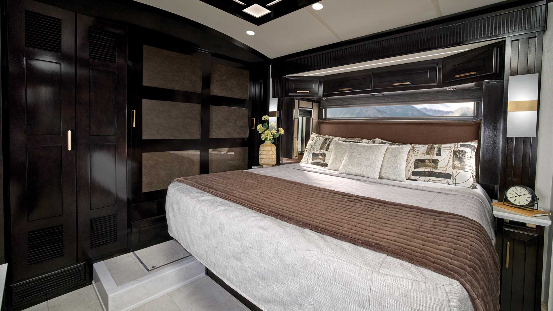 model gallery images 2027 new aire bed