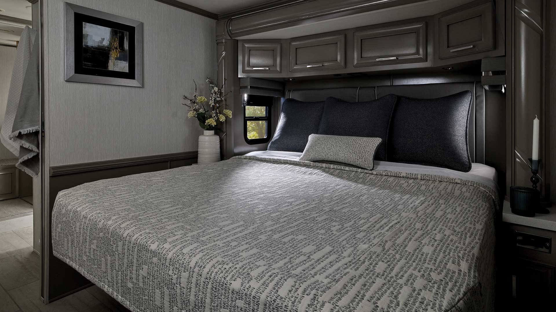 model gallery images 2027 ventana bed