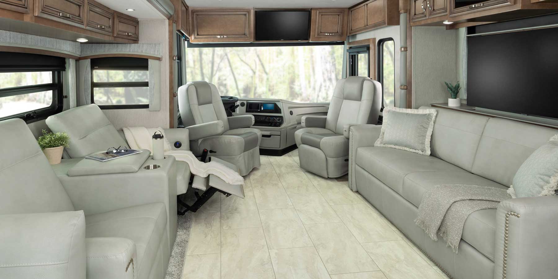 Kountry Star Interior