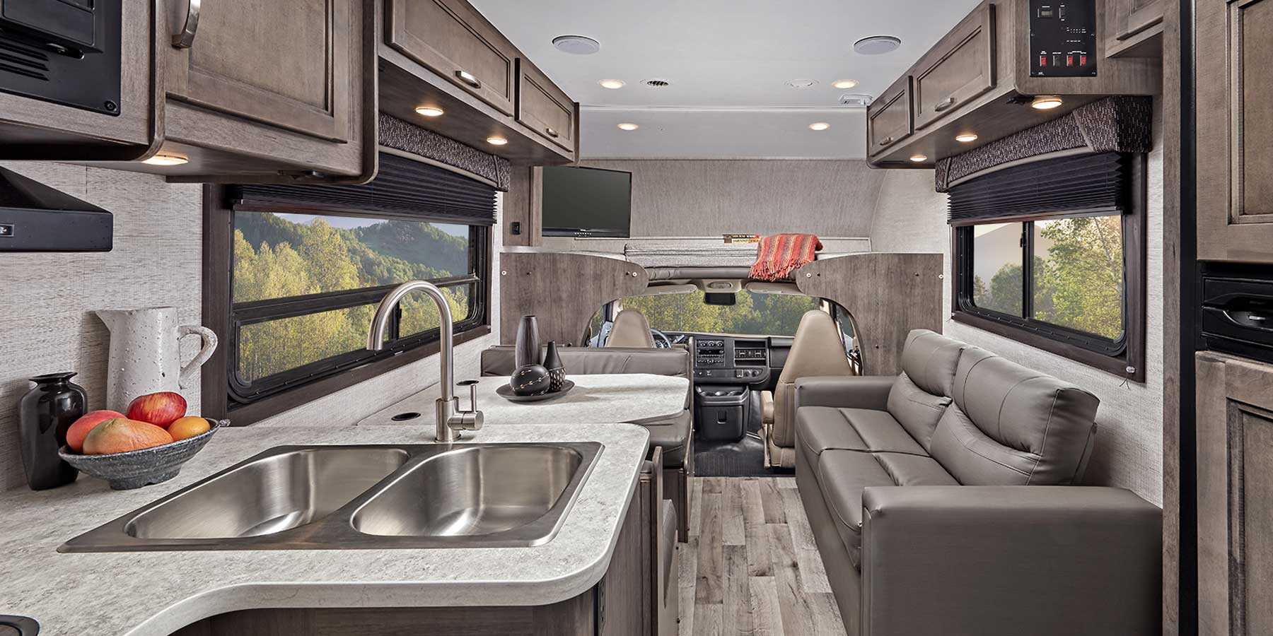 2022 Jayco Redhawk SE Interior