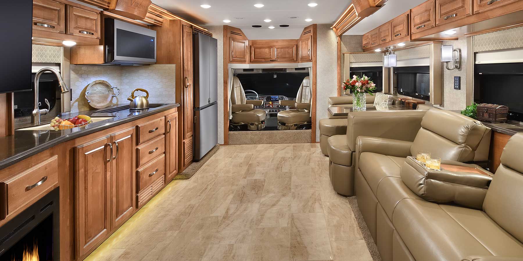 2022 Renegade RV Verona LE Interior