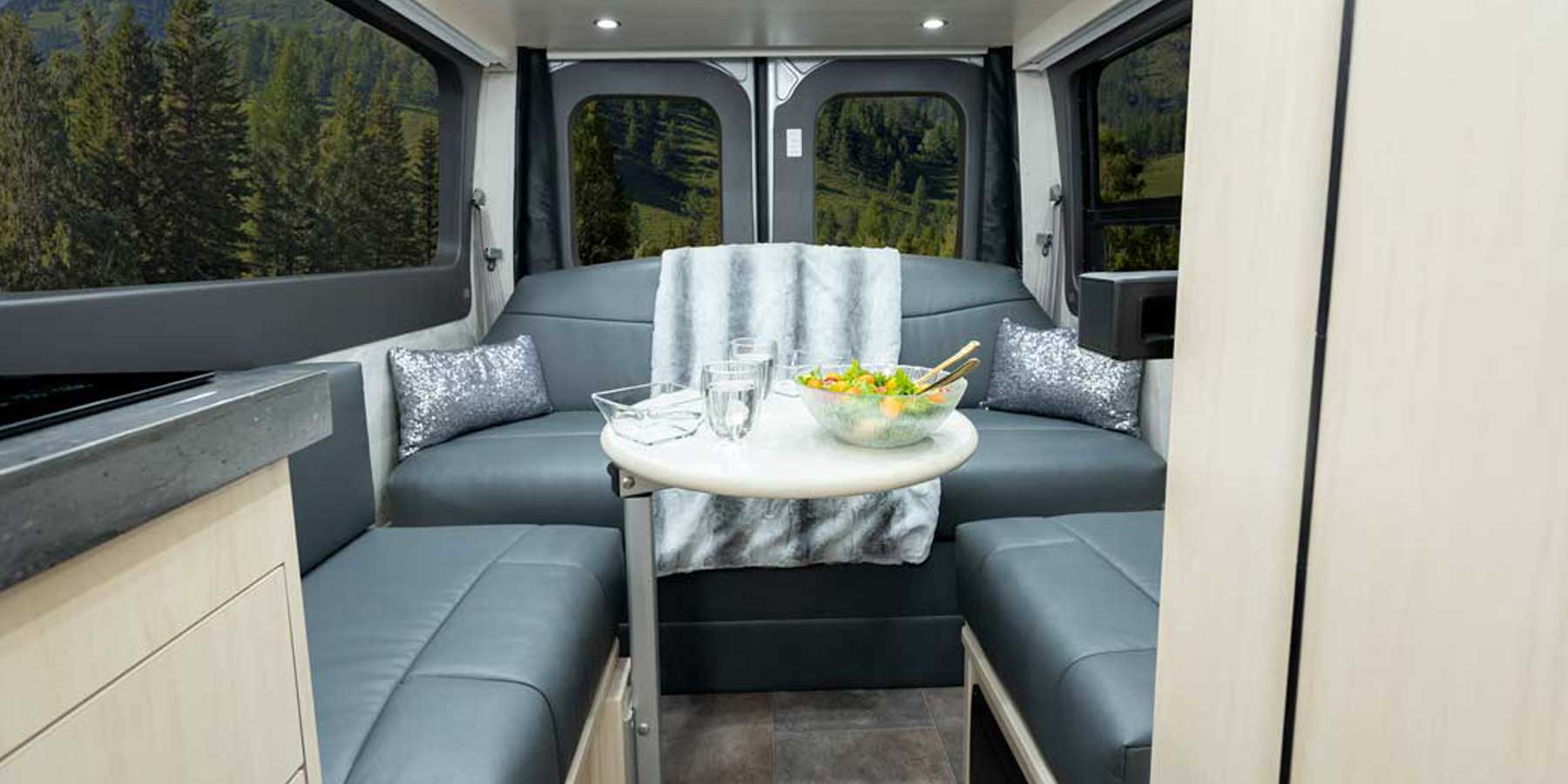 2021 Pleasure Way Ascent Interior